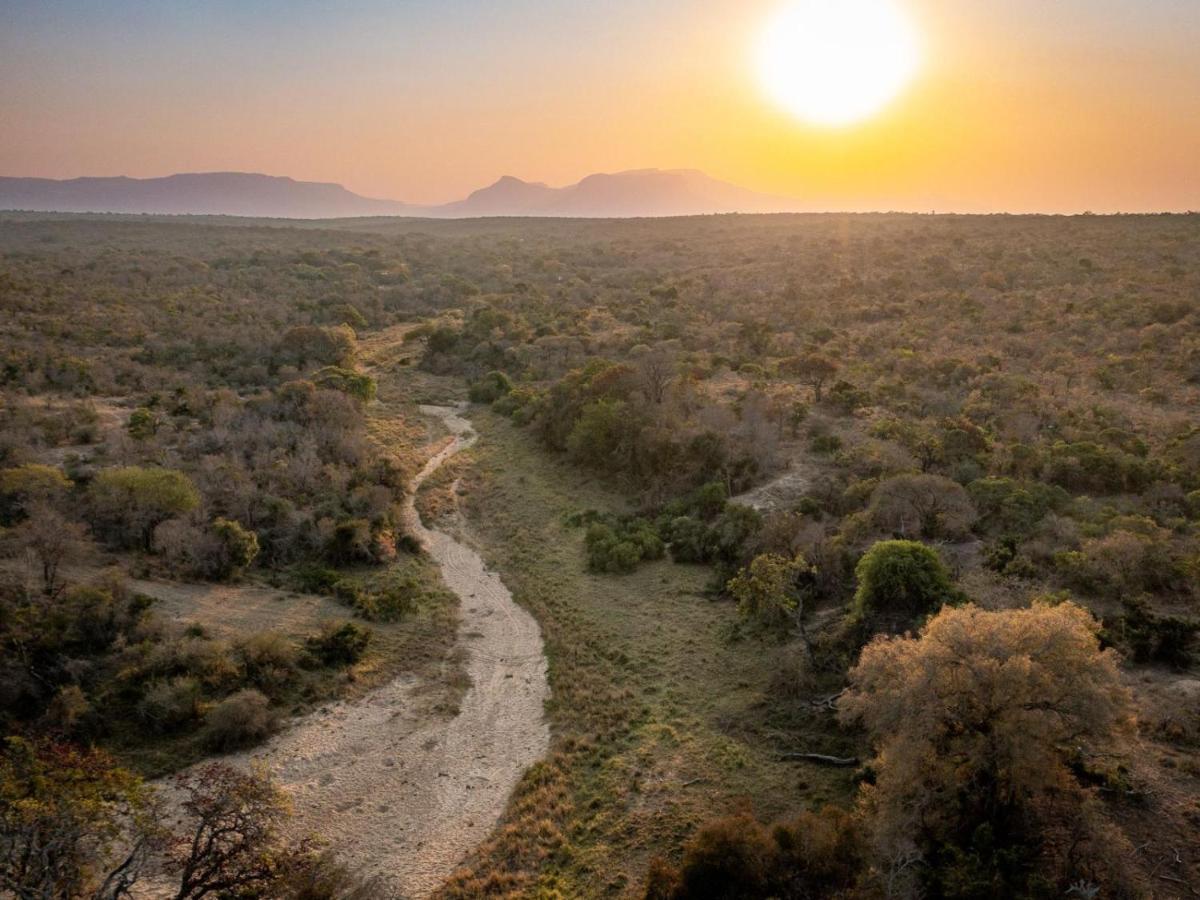 הודספרויט Shimungwe Lodge, Thornybush Game Reserve מראה חיצוני תמונה
